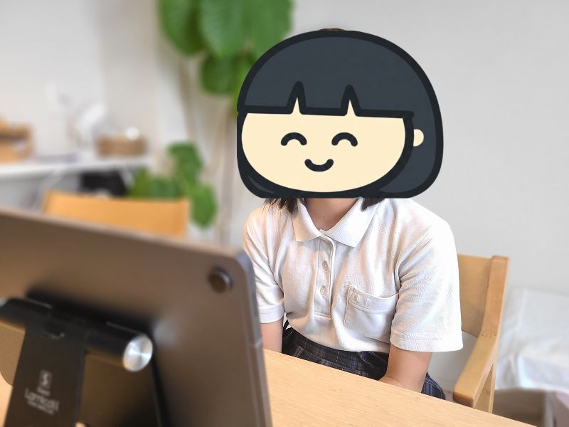 長女こと(小5)がグローバルクラウンの無料体験を受講している様子